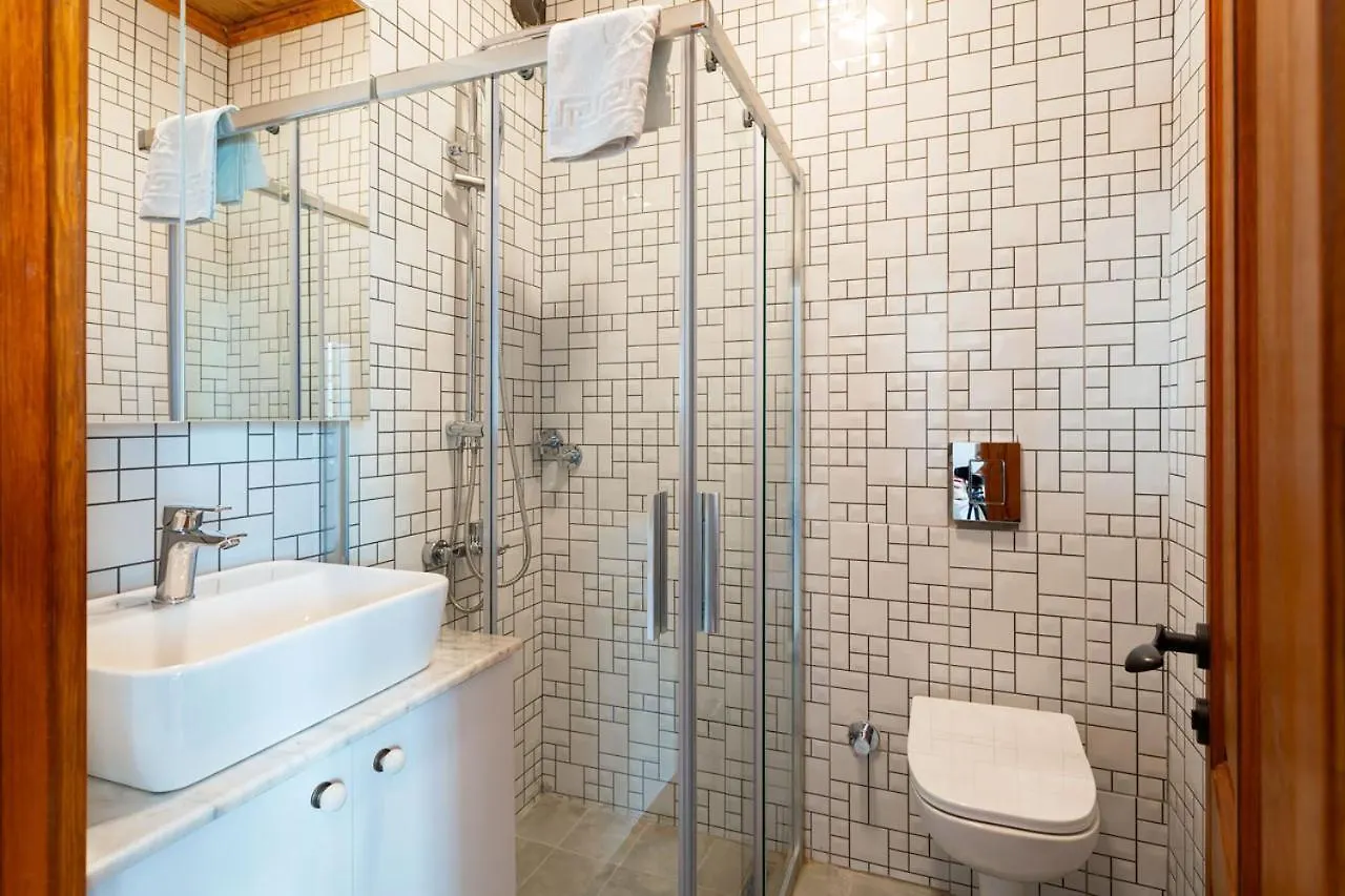Zeytinli Tas Ev Villa İzmir